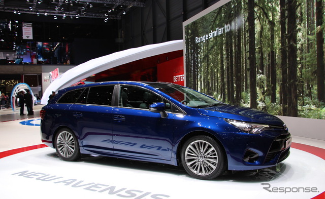 トヨタ アベンシス 改良新型(ジュネーブモーターショー15)