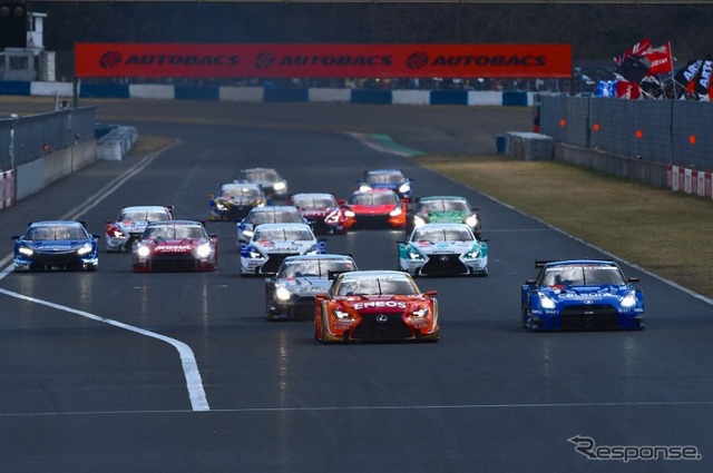 SUPER GT 第1戦 岡山(2014)