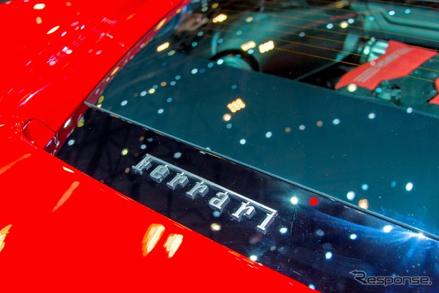 フェラーリ 488 GTB(ジュネーブモーターショー15)