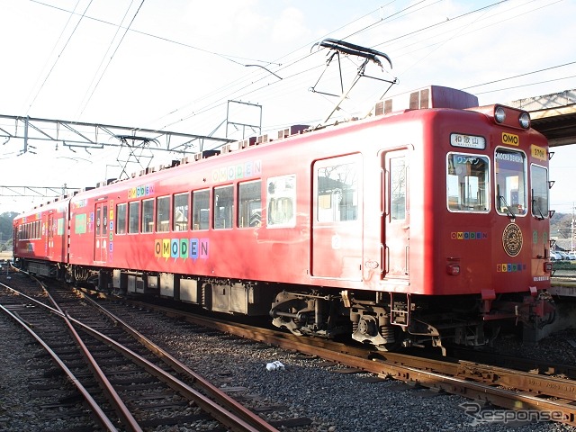 「たま電車」「おもちゃ電車」「いちご電車」は、休日の運用を増やすなどの改善を図る。写真は「おもちゃ電車」。