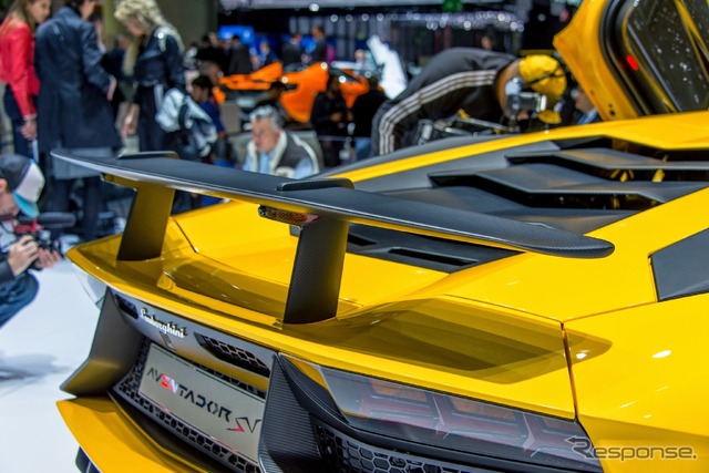 ランボルギーニ アヴェンタドール SV(ジュネーブモーターショー15)