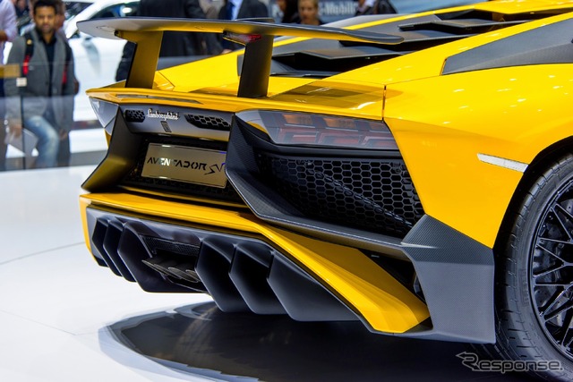 ランボルギーニ アヴェンタドール SV(ジュネーブモーターショー15)