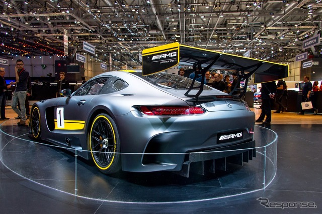 メルセデス-AMG GT3 レースカー(ジュネーブモーターショー15)