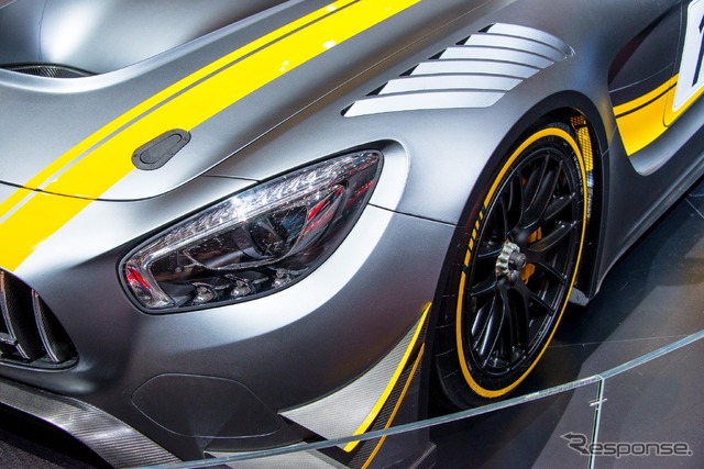 メルセデス-AMG GT3 レースカー(ジュネーブモーターショー15)