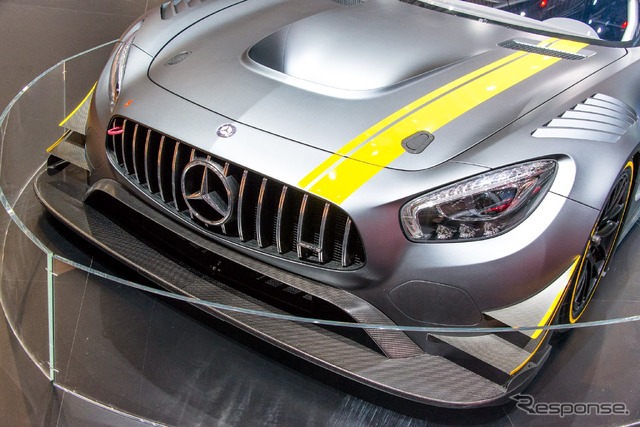 メルセデス-AMG GT3 レースカー(ジュネーブモーターショー15)
