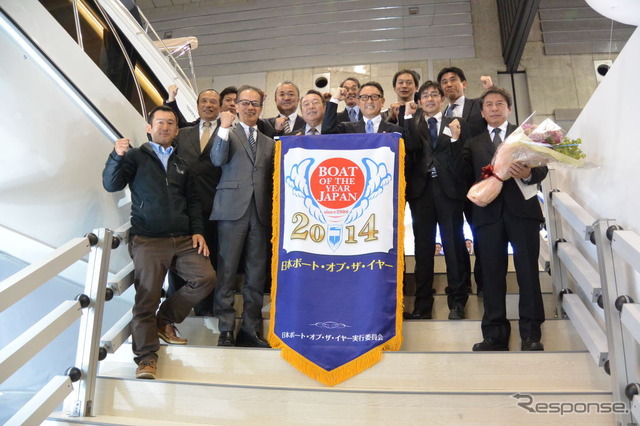 トヨタブース ジャパンボートショー15