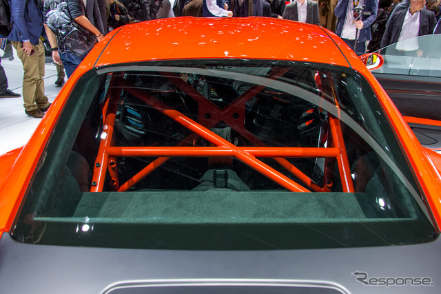 ポルシェ 911 GT3 RS(ジュネーブモーターショー15)