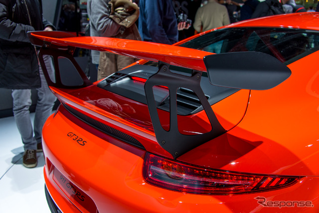 ポルシェ 911 GT3 RS(ジュネーブモーターショー15)
