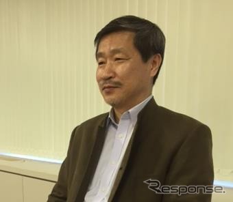 塩地　洋（しおじ　ひろみ）　日本での自動車流通研究の第一人者。京都大学大学院経済学研究科教授、京都大学東アジア経済研究センター長。