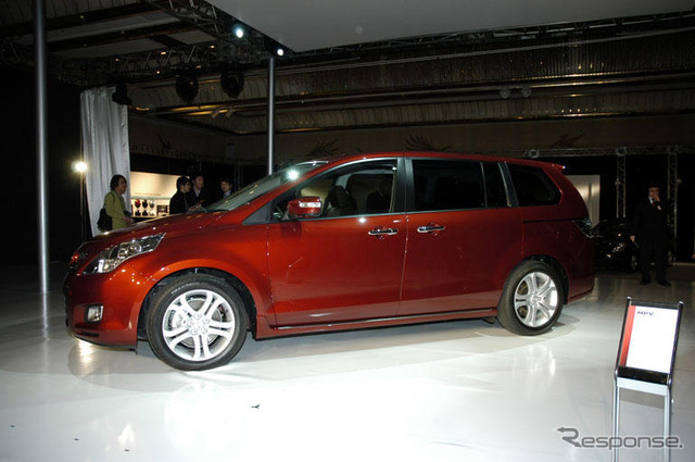 オートバイテル4月…MPV が念願のトップ、プリウスも復帰