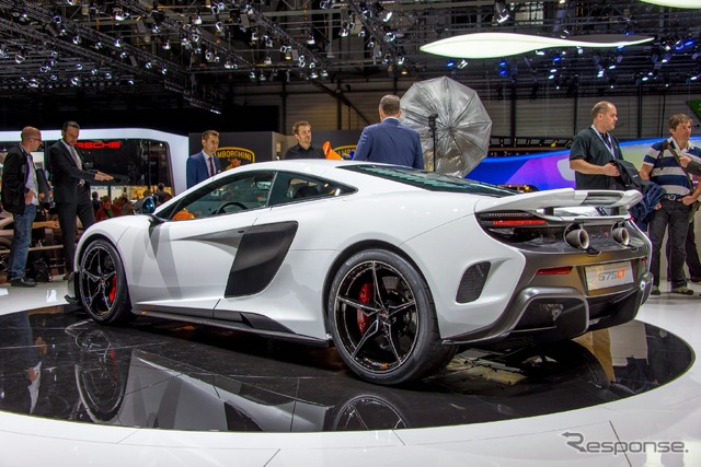 マクラーレン 675LT(ジュネーブモーターショー15)