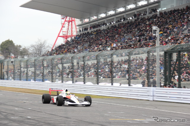 マクラーレン・ホンダデモランの様子