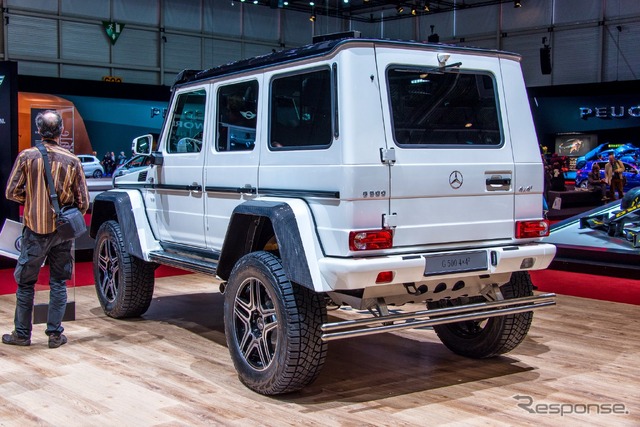 メルセデスベンツ G500 4×4スクエアード