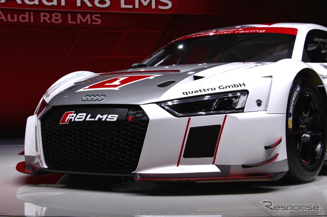 アウディ R8 LMS(ジュネーブモーターショー15)