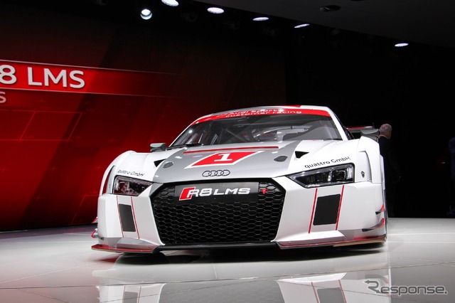 アウディ R8 LMS(ジュネーブモーターショー15)