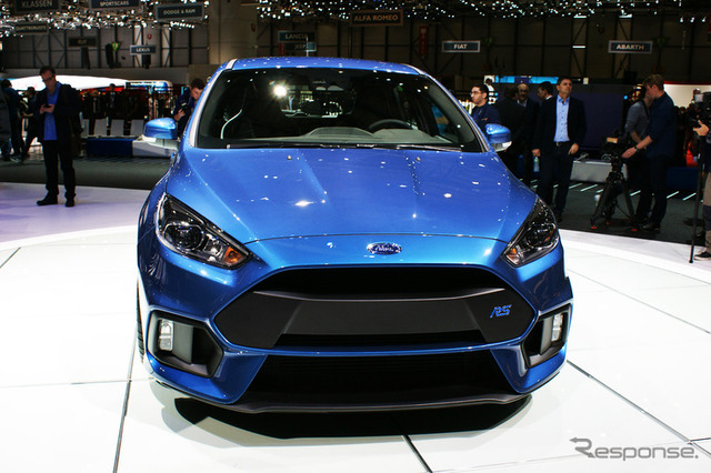 新型フォード フォーカス RS (ジュネーブモーターショー15)
