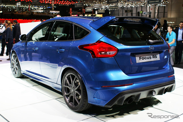 新型フォード フォーカス RS (ジュネーブモーターショー15)