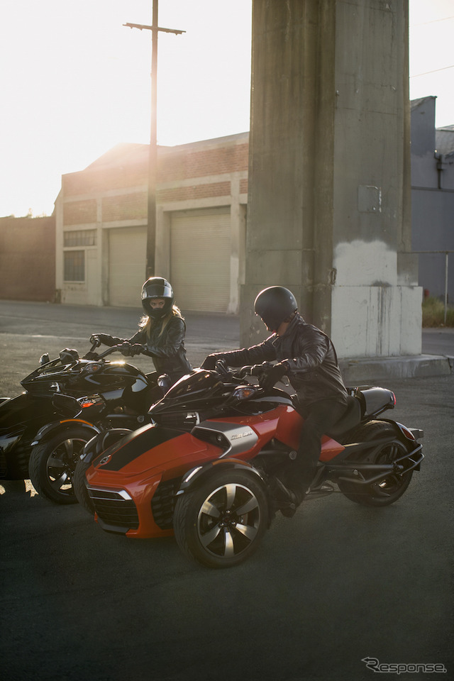 【Can-Am Spyder F3/-S 発表】乗車スタイルをカスタマイズ、世界初の「UFIT システム」