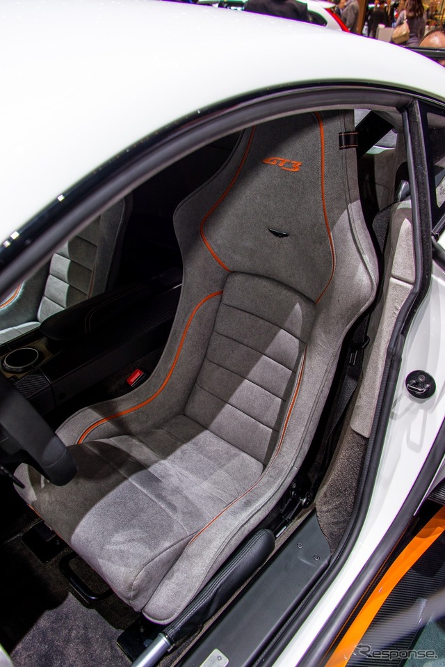 アストンマーティン ヴァンテージ GT3(ジュネーブモーターショー15)