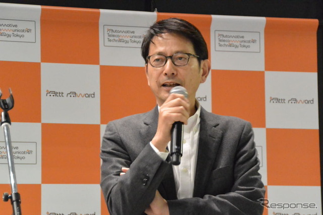 特別功労賞を受賞した今井武氏