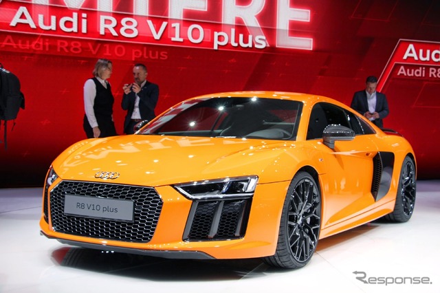 アウディ R8 V10プラス(ジュネーブモーターショー15)