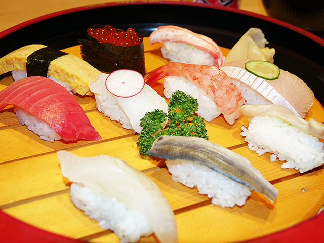 【北陸新幹線開通・金沢特集】グルメ旅 ~1日目 とにかく美味しい魚が食べたい!篇~