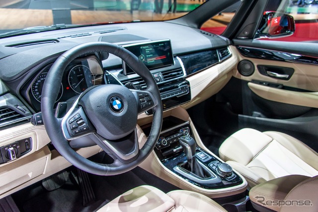 BMW 2シリーズ グランツアラー(ジュネーブモーターショー15)
