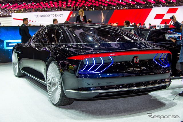 イタルデザイン・ジウジアーロ GEA(ジュネーブモーターショー15)