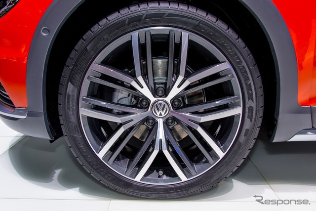 VW パサート オールトラック(ジュネーブモーターショー15)