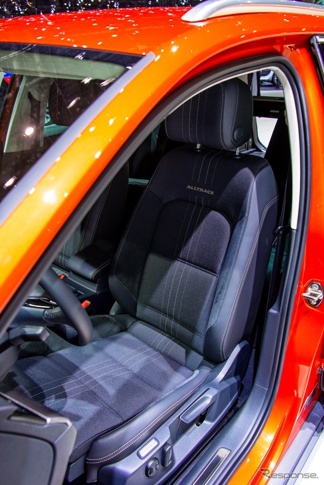VW パサート オールトラック(ジュネーブモーターショー15)