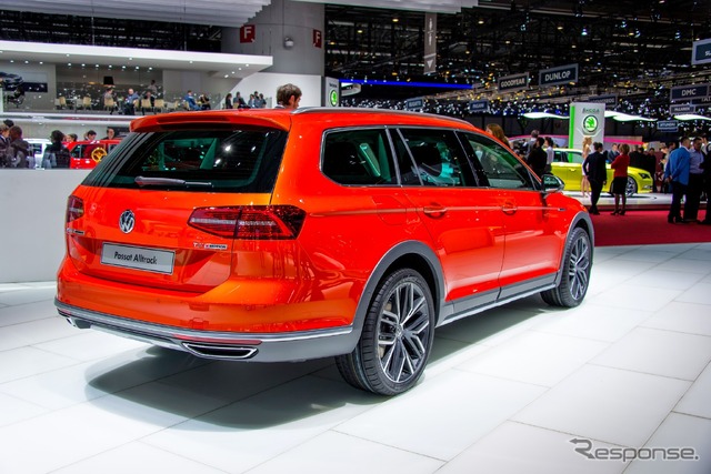VW パサート オールトラック(ジュネーブモーターショー15)