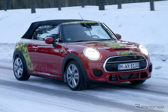 MINI JCWカブリオレ スクープ写真