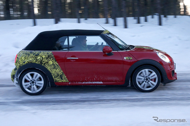MINI JCWカブリオレ スクープ写真