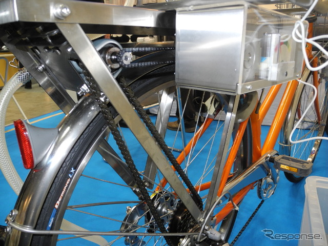 ベーシックの浄水自転車「モバイルオアシス」
