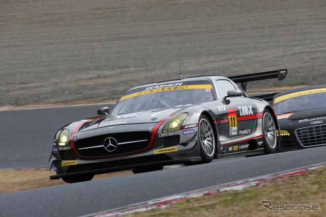 GT300クラスの#11 メルセデスSLS。(SUPER GT 岡山テスト)