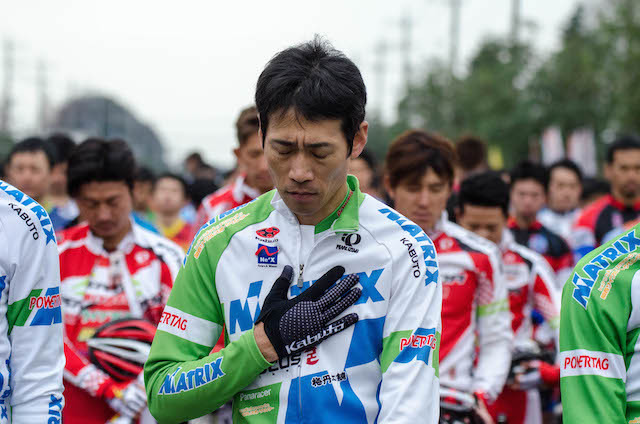 チームメイト和田力選手への黙祷（2015年3月15日）