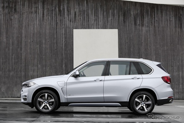 新型 BMW X5 の xDrive40e