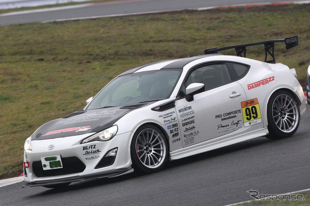 86&BRZレース