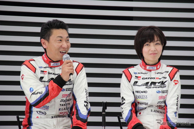 全日本ラリー選手権に参戦する勝田範彦(左)と、コ・ドライバーの足立さやか(右)