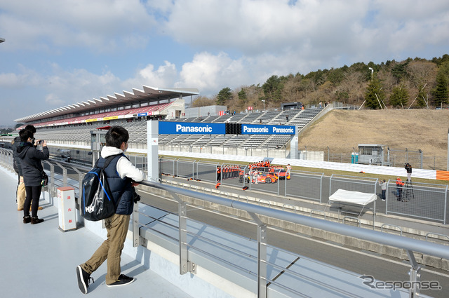 SUPER GT メーカー合同テストの様子