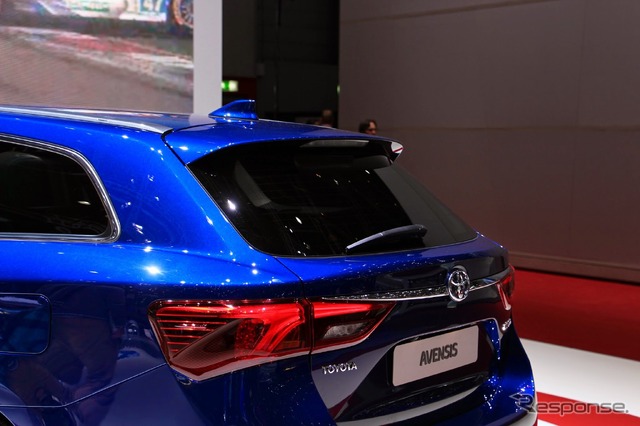 トヨタ アベンシス 新型(ジュネーブモーターショー15)