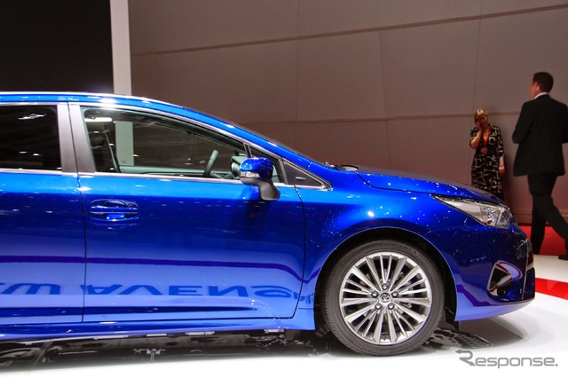 トヨタ アベンシス 新型(ジュネーブモーターショー15)