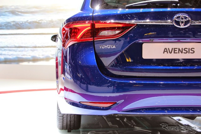 トヨタ アベンシス 新型(ジュネーブモーターショー15)