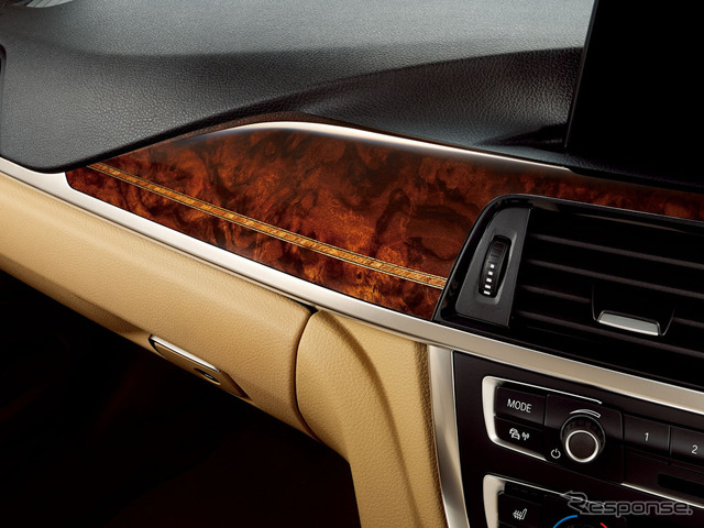 BMW 320iグラン ツーリスモ ラグジュアリーラウンジ