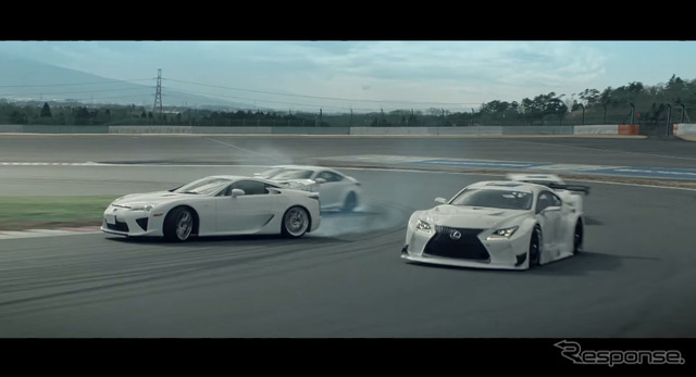 レクサス レーシングマシンが迫力のドリフトで舞う…“Dance of F”［動画］