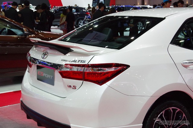 トヨタ カローラ アルティス ESport ニュルブルクリンクエディション(バンコクモーターショー15)