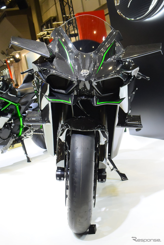 カワサキ ニンジャ H2R(東京モーターサイクルショー15)