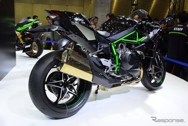 カワサキ ニンジャH2(東京モーターサイクルショー15)