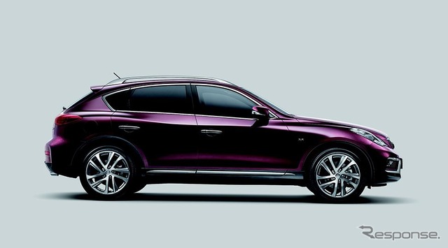 インフィニティ QX50（日産 スカイライン クロスオーバー）の改良新型（中国仕様