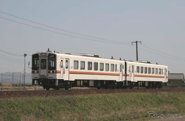 JR東海は気動車28両をミャンマーに譲渡する。写真は16両が譲渡されるキハ11形。